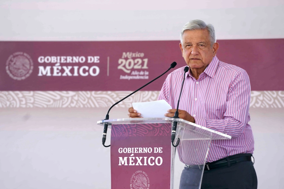 El presidente Andrés Manuel López Obrador durante el inicio de las obras del proyecto "Agua Saludable para La Laguna" en Torreón, Coahuila. Foto Presidencia