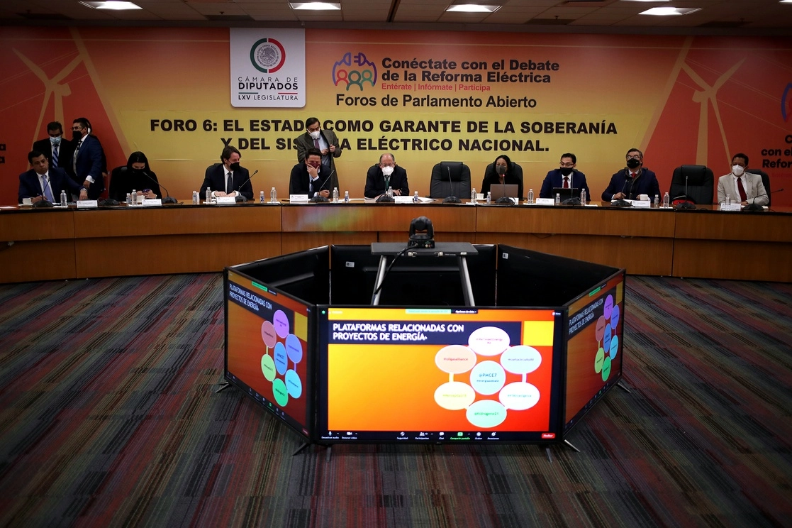 Foro de parlamento abierto sobre la reforma eléctrica, en enero pasado. Foto José Antonio López