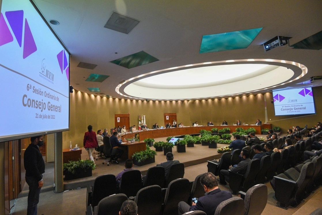 Los partidos que pretendan competir en alianza por la gubernatura tendrán 90 días para construir sus convenios y registrarlos ante el Instituto Electoral del Estado de México. Foto Cuartoscuro / Archivo