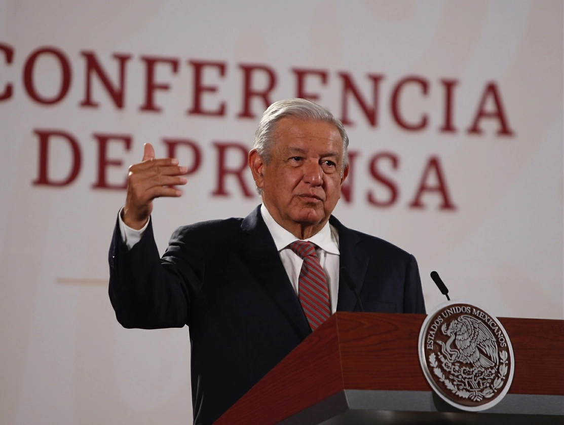El presidente Andrés Manuel López Obrador durante la conferncia de prensa matutina, el 25 de mayo de 2022. Foto Guillermo Sologuren 
