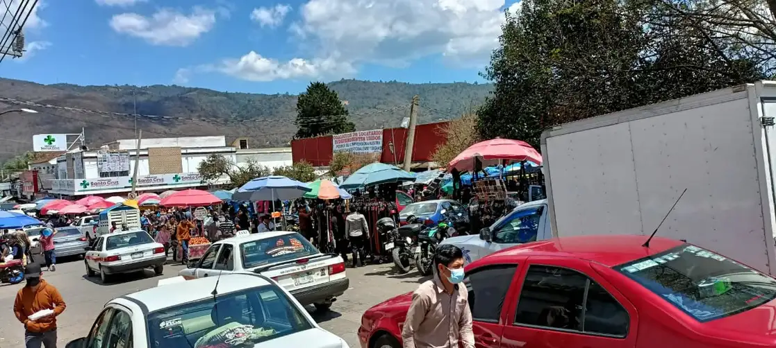 El centro de abasto tiene más de cinco décadas, por lo que servicios como drenaje, agua potable y electricidad han quedado rebasados, señalan las autoridades. Foto Elio Henríquez