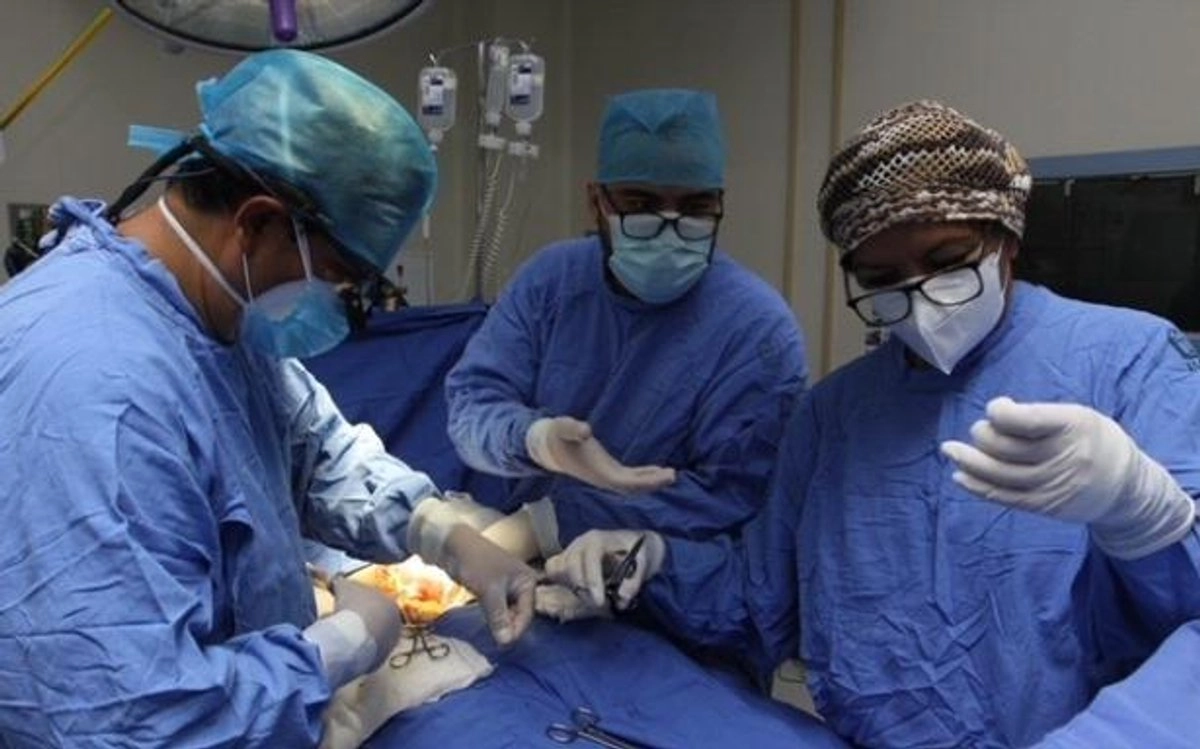 El IMSS conmemora 62 años del primer trasplante renal en México con logro histórico de 4 mil 399 procedimientos realizados. 