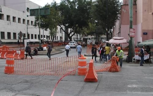 Vecinos e integrantes de comisiones de participación comunitaria denunciaron que dictaminadores prefirieron aquellos proyectos que están obligados a realizar por ley. Foto Cuartoscuro / archivo