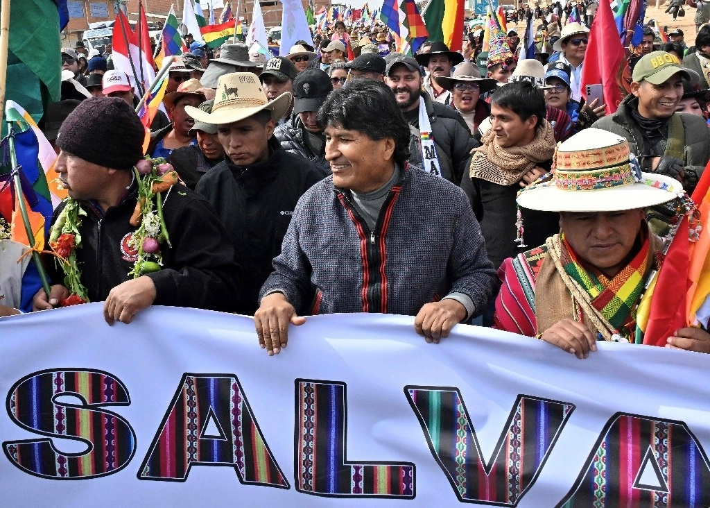 El expresidente boliviano (2006-2019) Evo Morales durante la llamada 'Marcha para Salvar Bolivia' contra su antiguo aliado, el líder izquierdista Luis Arce, en Caracollo, provincia de Oruro, en Bolivia, el 17 de septiembre de 2024. Foto Afp