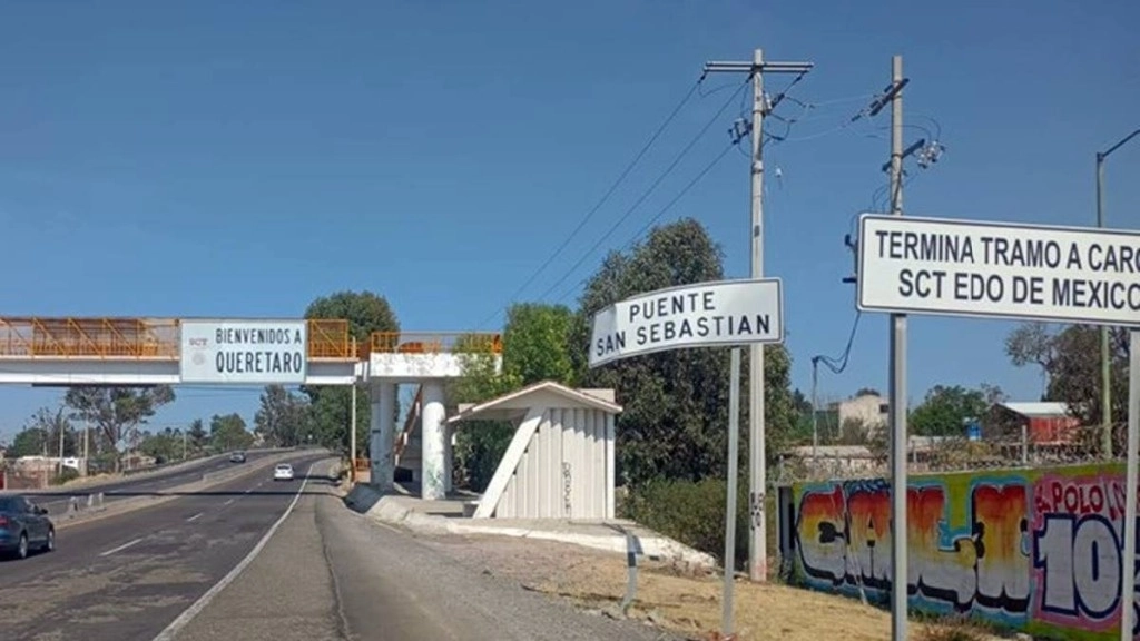 La Fiscalía mexiquense ha entrado en comunicación con sus homólogas de Querétaro e Hidalgo para conocer si cuentan con reporte de personas desaparecidas que coincidan con la media filiación de los cuerpos. Foto La Jornada Estado De México 