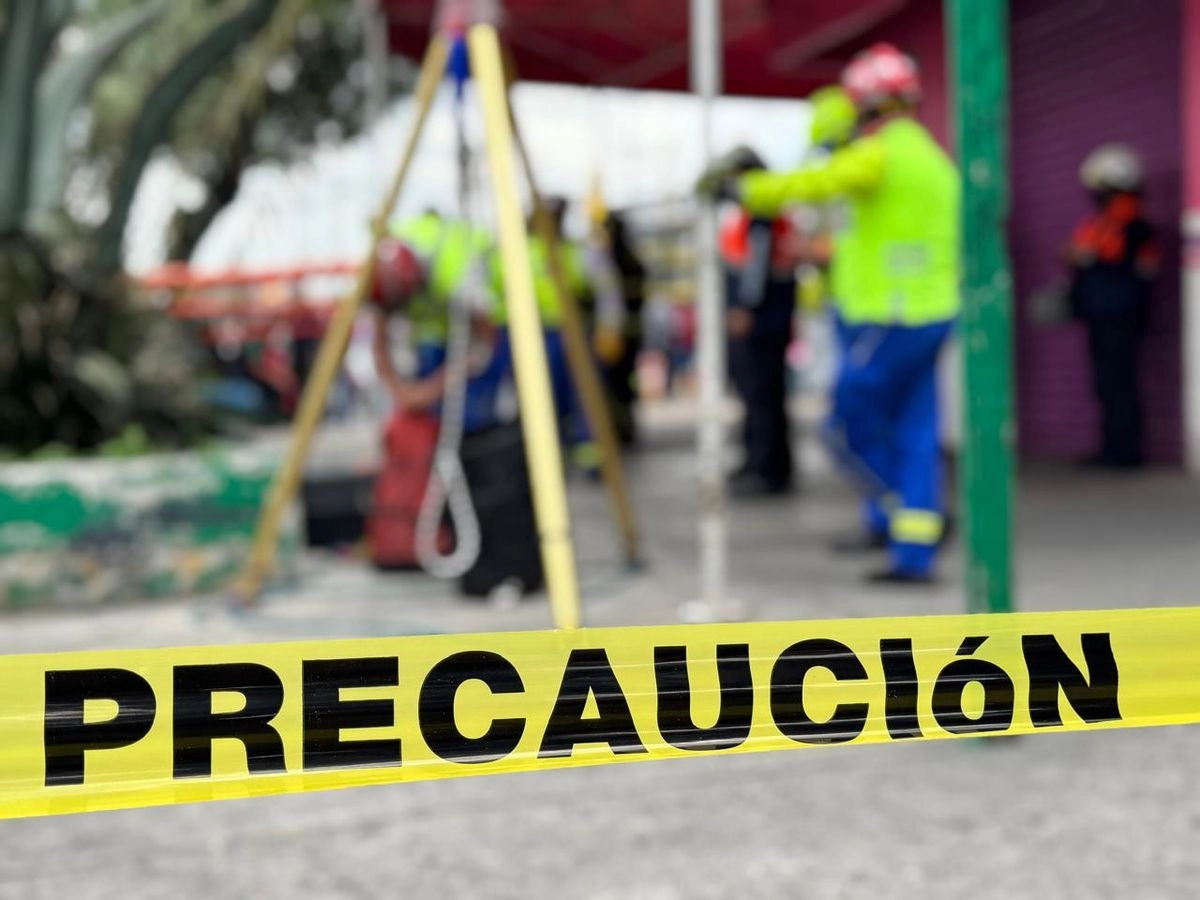 En el lugar permanecen elementos de la Secretaría de Seguridad Ciudadana y Bomberos. 
