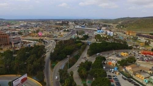 El colectivo Una Nación Buscando-T localizó el séptimo cuerpo enterrado en una fosa clandestina en un predio de Tijuana. Foto La Jornada Baja California/Archivo