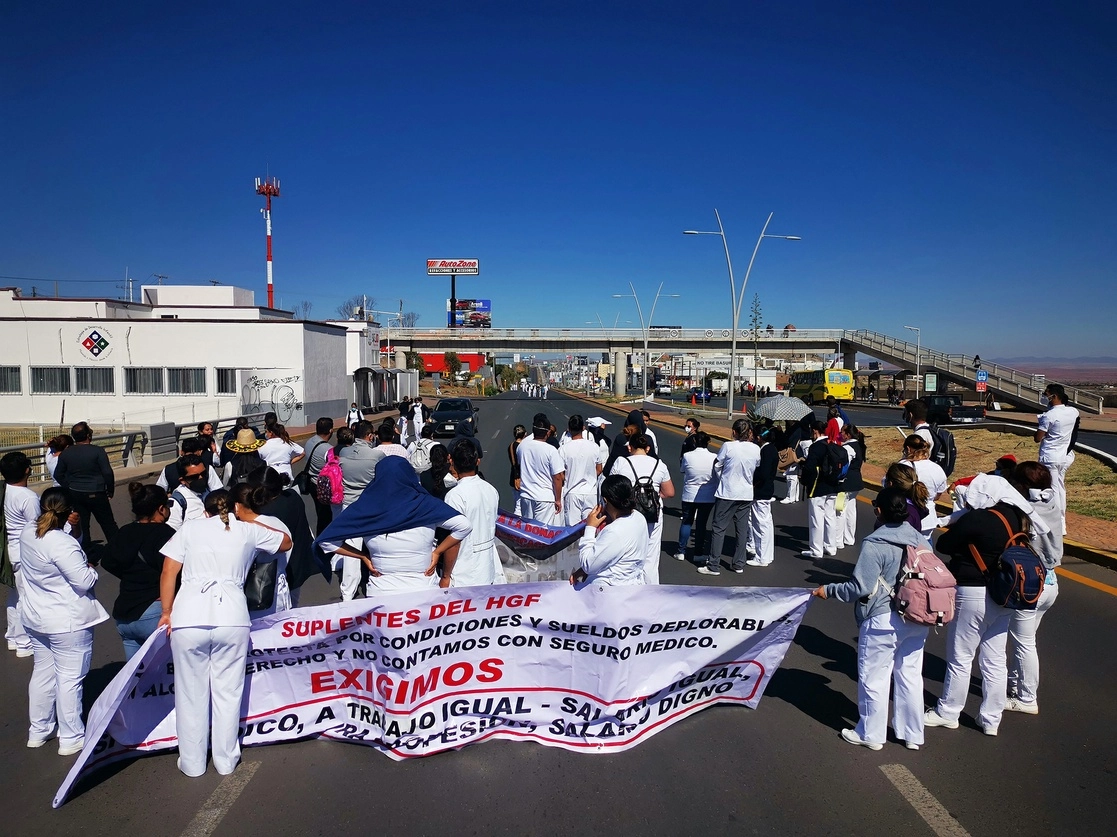 Protesta de enfermeros en Zacatecas. Foto Alfredo Valadez