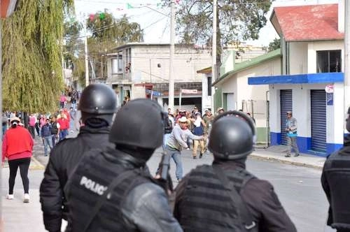 En pocos minutos empezaron a escucharse las detonaciones y tres personas que pasaban por la zona fueron alcanzadas por las balas. Foto Agencia MVT / archivo
