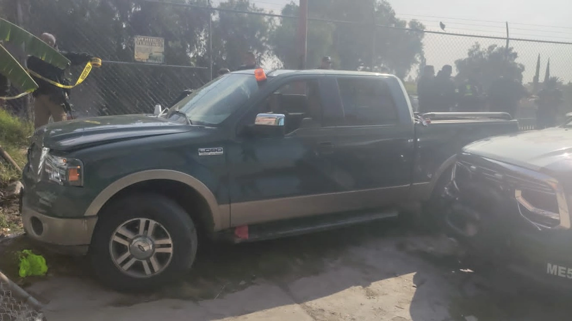 Tras el enfrentamiento con policías de Ecatapec, dos presuntos delincuentes fueron detenidos. Foto La Jornada