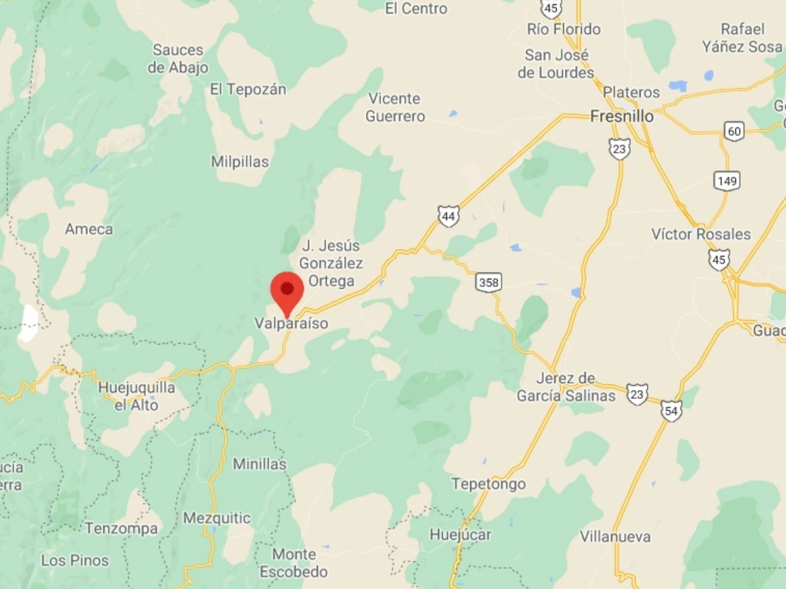 Un enfrentamiento entre sujetos armados, presumiblemente del Cártel Jalisco Nueva Generación (CJNG) y el Cártel del Sinaloa (CDS), se atacaron en la comunidad de San Juan Capistrano, en los límites de los municipios de Valparaíso y Huejuquilla El Alto, en Zacatecas. Imagen tomada de Google Maps


