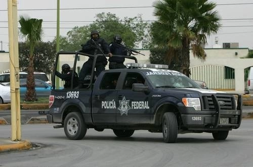 Ante el clima de violencia en esa región fronteriza elementos del Ejército Mexicano, la Guardia Nacional, la Policía Estatal y la Fiscalía General de Justicia del Estado mantienen de desde anoche patrullajes y retenes. Foto La Jornada