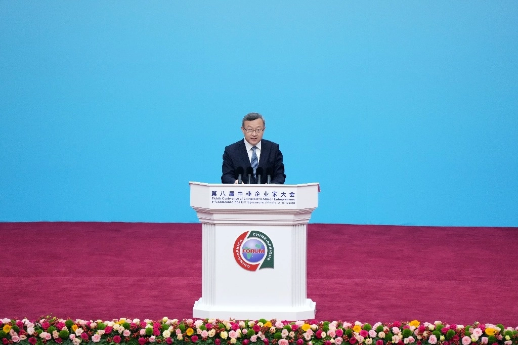Una China moderna con una enorme población es una oportunidad, no una amenaza para Estados Unidos, afirmó el viceministro de Comercio del país asiático, Wang Shouwen, el 6 de septiembre de 2024. Foto Xinhua