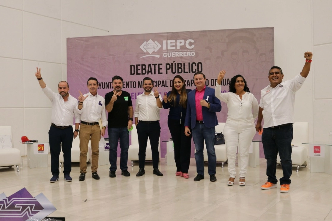 En el debate de los ocho candidatos al gobierno municipal de Acapulco resaltaron los señalamientos y acusaciones mutuas entre los punteros, sobre las propuestas. Foto cortesía IEPC Guerrero