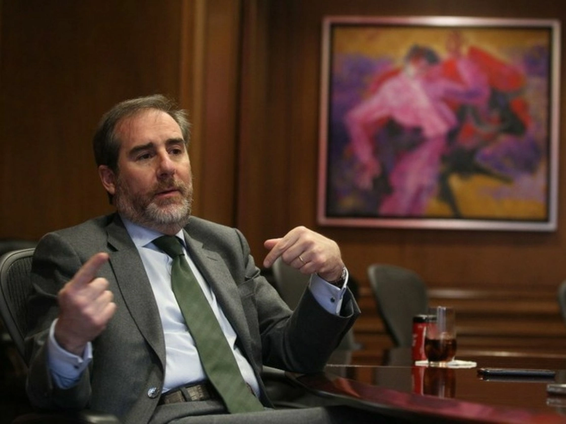 Héctor Grisi Checa, presidente ejecutivo y director general de Santander México. Foto José Antonio López / Archivo