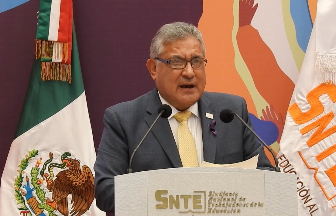 Alfonso Cepeda Salas, secretario general del SNTE. Foto tomada de la cuenta de Twitter @SnteNacional