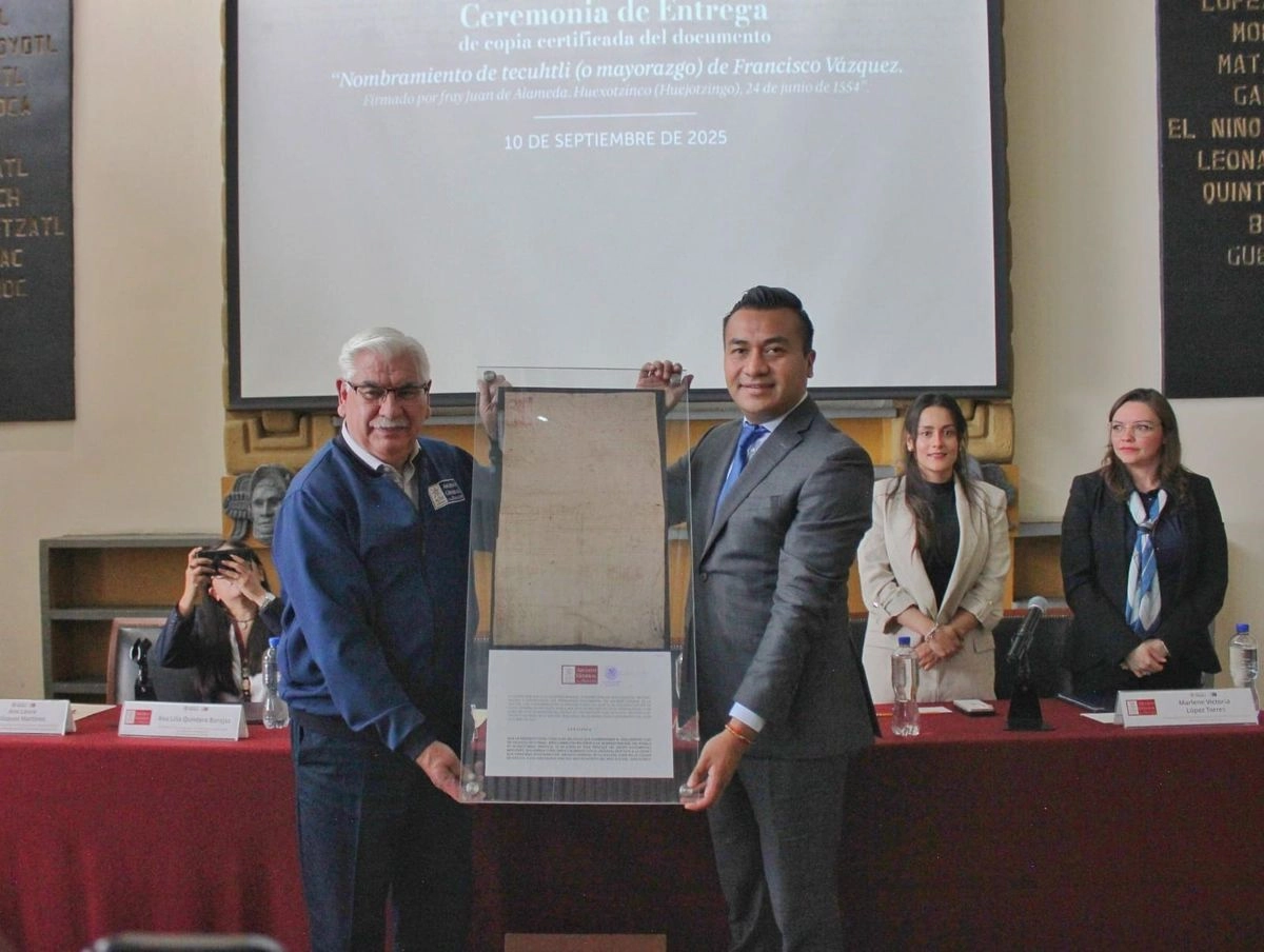 El director del AGN, Carlos Enrique Ruiz Abreu, afirmó que la recuperación del documento es un acto de justicia que devuelve una voz silenciada por el tiempo y el expolio que sufrió el patrimonio documental. Foto