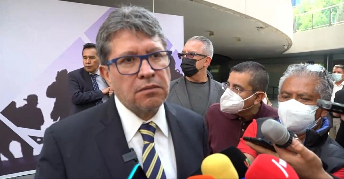 El coordinador de Morena, en el Senado, Ricardo Monreal en imagen tomada de su cuenta de twitter.