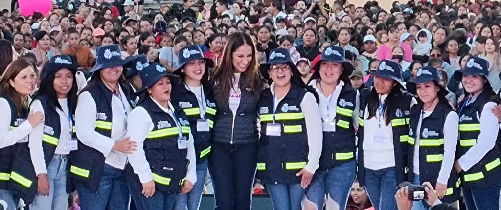 La gobernadora Libia García Muñoz Ledo, presentó estrategia 'Aliadas' en Dolores Hidalgo. Foto Carlos García