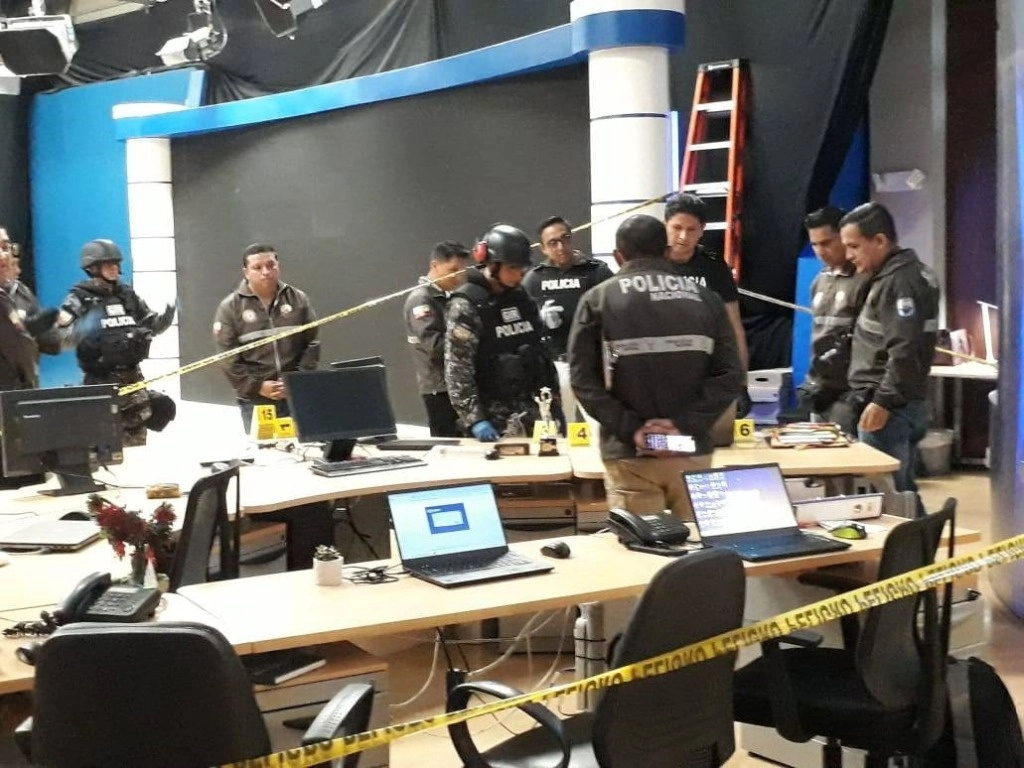 Tres sobres con explosivos fueron enviados a Guayaquil y dos a Quito. Foto Europa Press