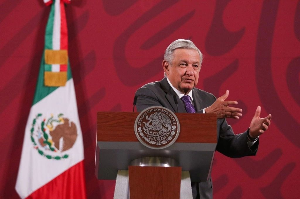 El presidente de México, Andrés Manuel López Obrador, durante su conferencia matutina en Palacio Nacional, el 27 de octubre de 2020. Foto Cuartoscuro