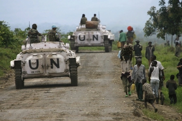 Unos 83 trabajadores humanitarios, una cuarta parte de ellos empleados por la OMS, estuvieron involucrados en casos de explotación y abusos sexuales durante la epidemia de ébola en el Congo de 2018 a 2020, determinó una comisión independiente el mes pasado. Foto Ap /Archivo