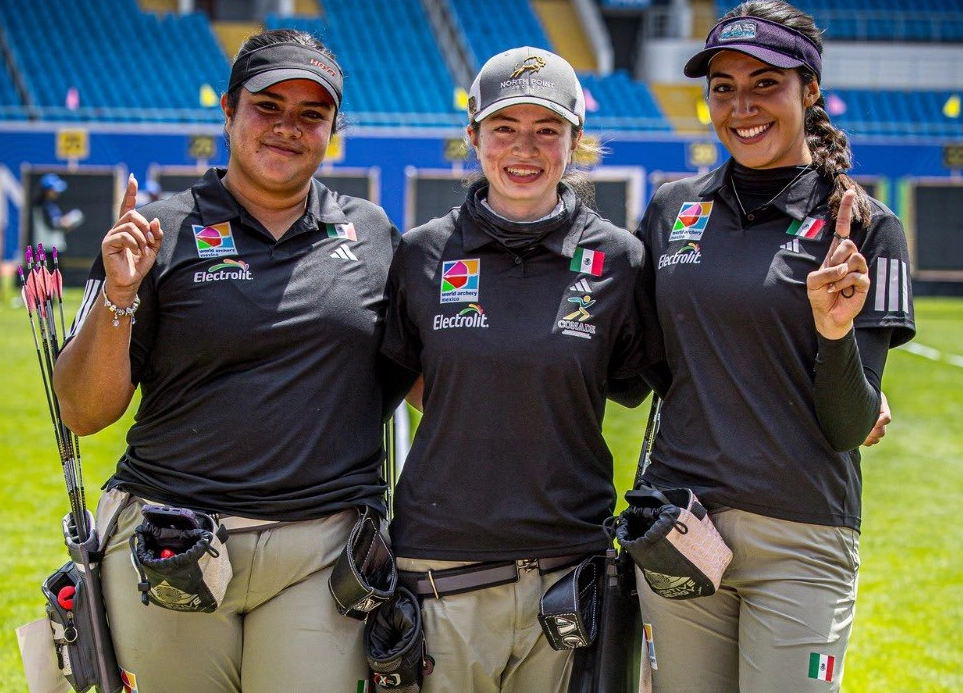 Las tricolores se impusieron primero a China Taipei para avanzar a la semifinal, donde vencieron a Turquía. Foto