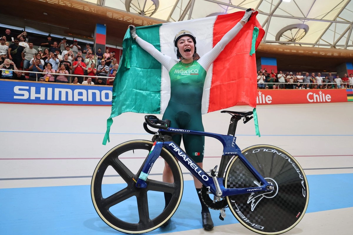 Con una sonrisa tan deslumbrante como el oro que conquistó en el Campeonato del Mundo en Chile, Yareli Acevedo aseguró que su siguiente meta está en Los Ángeles 2028