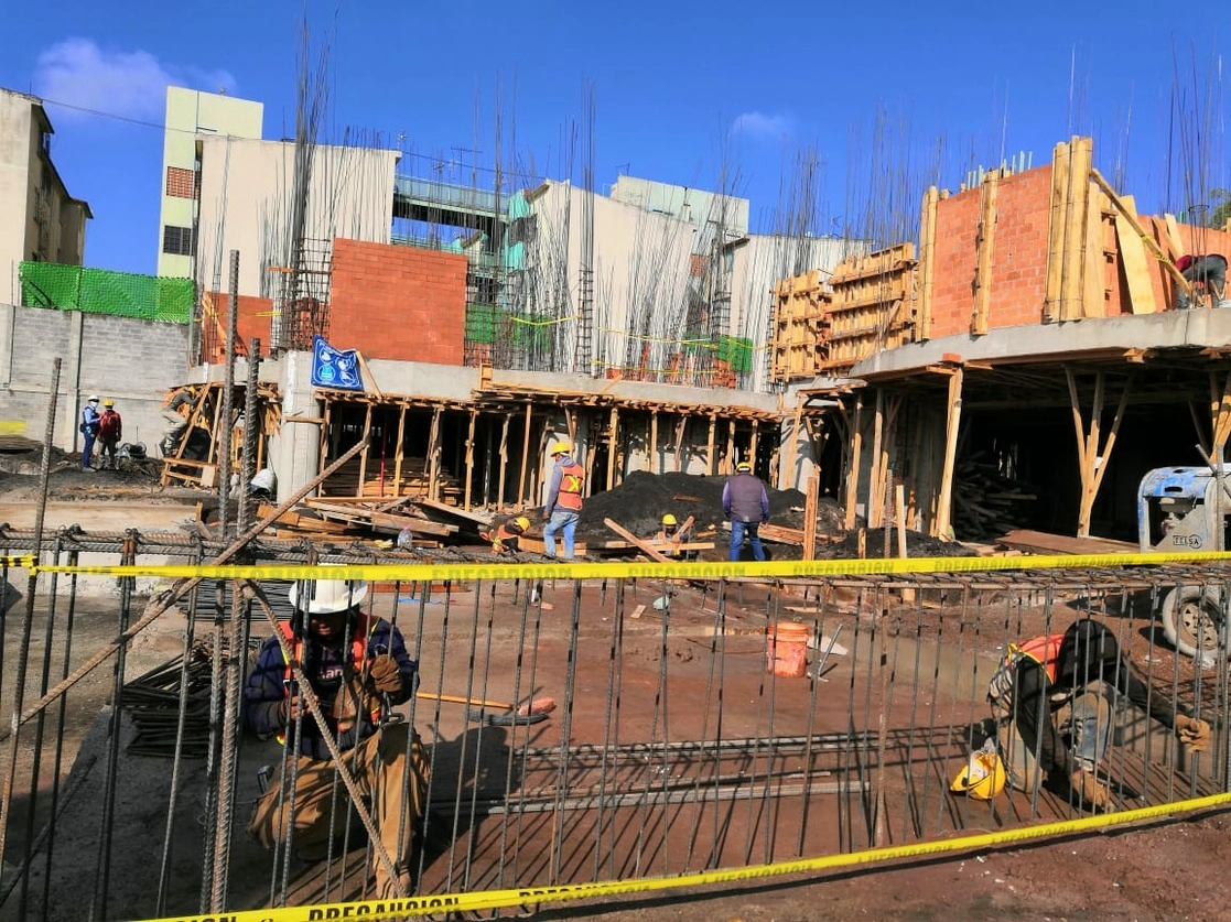 En 9 mil 600 metros, El Porvernir albergará 17 edificios.Foto Elba Mónica Bravo
