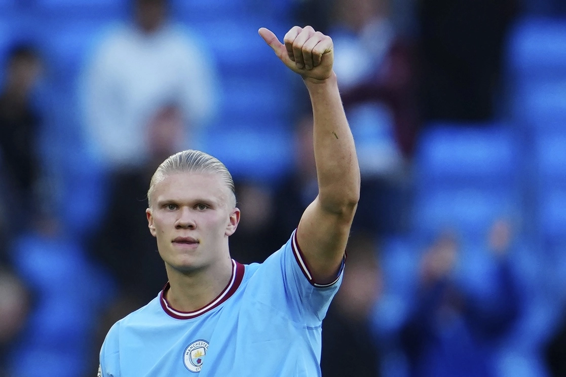 Erling Haaland del Manchester City extiende racha goleadora y ya suma 15 anotaciones en 10 jornadas de la Liga Premier. Foto Ap