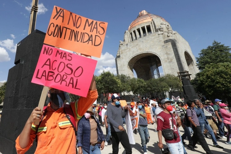 Para la OIT es necesario revisar las legislaciones de cada país con el fin de ponerlas al día en la protección de los derechos de los trabajadores y que éstos puedan sentirse a salvo del acoso laboral y sexual que ha estado presente por años en todo tipo de organismos públicos y privados. Foto Roberto García Ortiz