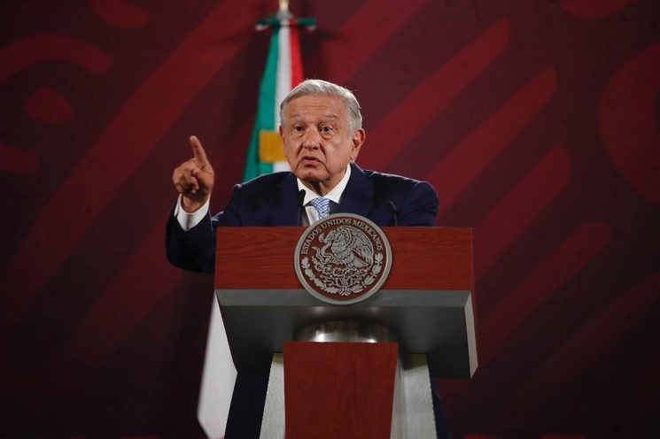 El presidente Andrés Manuel López Obrador volvió a señalar a Carlos Salinas de Gortari como causante de una guerra sucia, el 27 de julio de 2023. Foto Cristina Rodríguez
