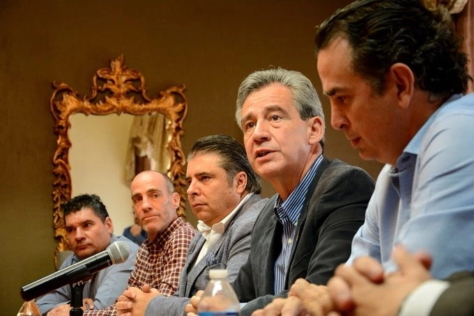 El ex alcalde, Héctor León, en conferencia. Foto @GobiernosMx