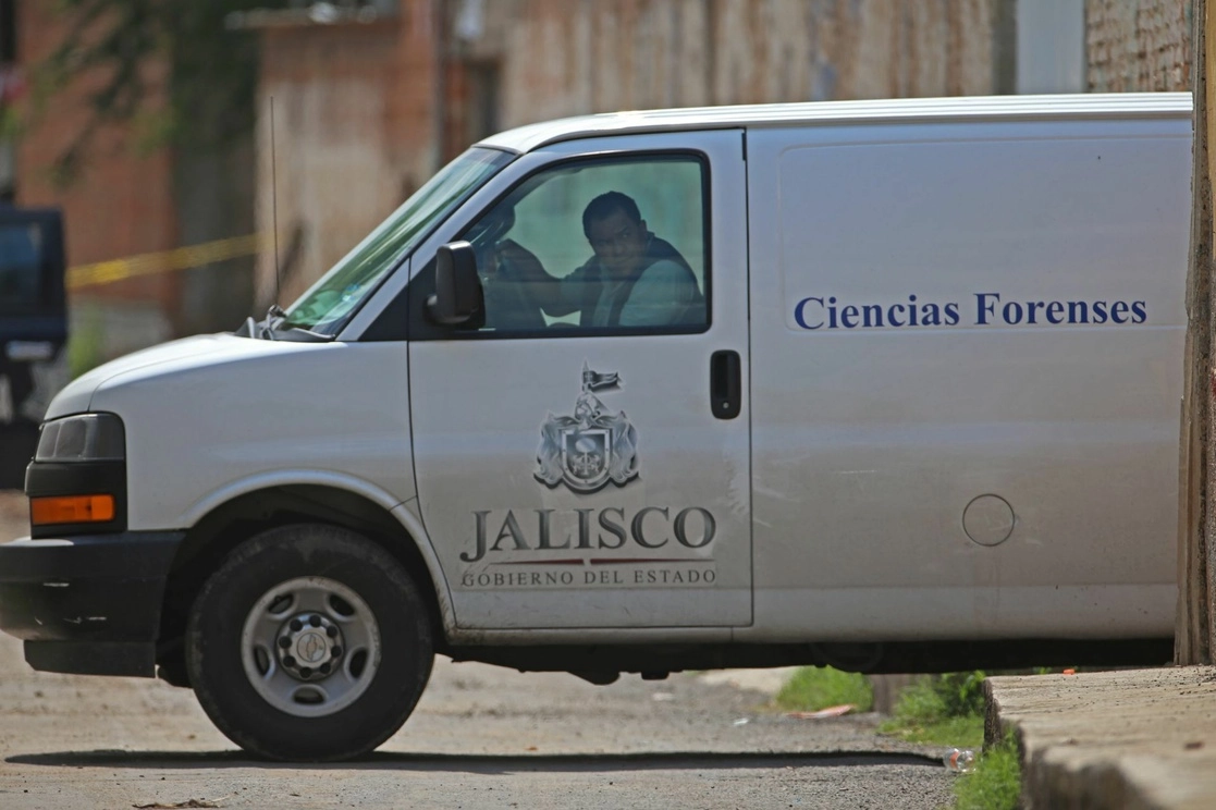 Uno de los cuatro hombres encontrados sin vida en los municipios de Tonalá y Tlaquepaque, Jalisco, fue identificado como Otoniel González Ramírez, escolta del ex gobernador Aristóteles Sandoval, asesinado el año pasado. Foto Cuartoscuro / Archivo