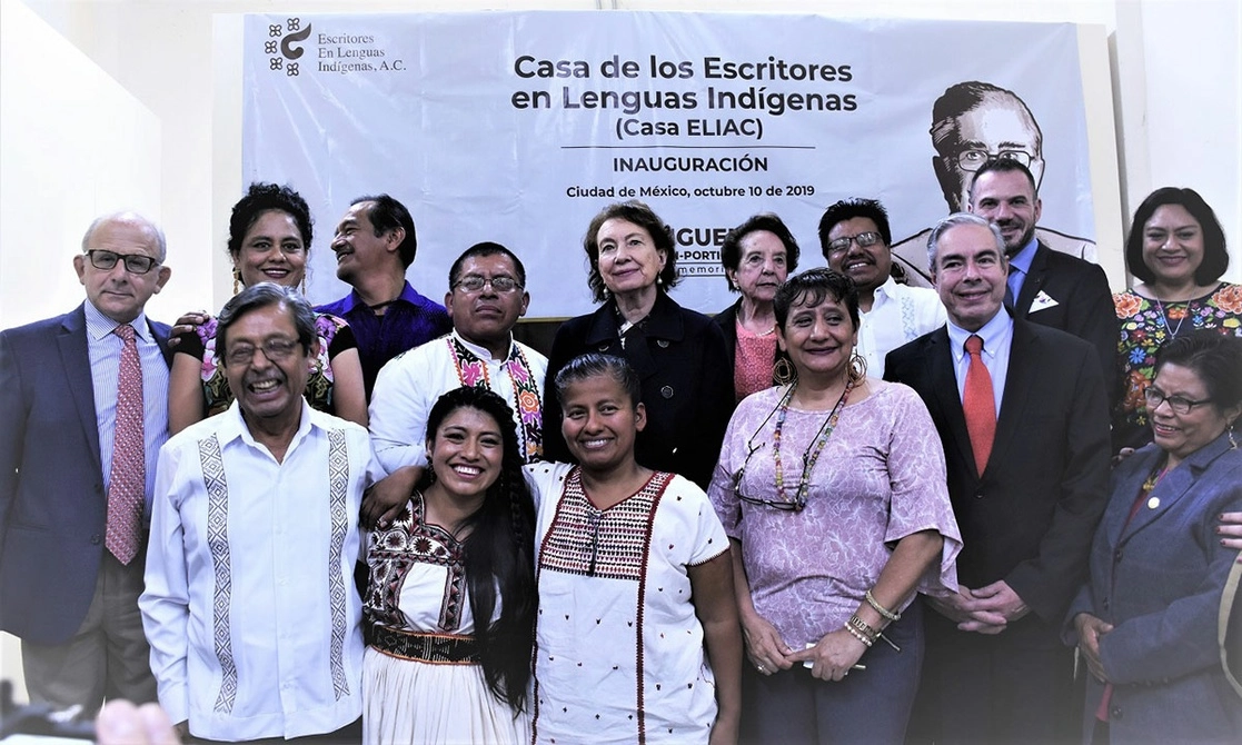 “Los escritores de lenguas indígenas de ELIAC, señor Presidente, estamos tristes, con la noticia sorpresiva de que el Inali debe morir y ser tragado por el INPI". Foto inah.gob.mx
