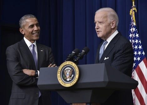 El ex presidente estadunidense Barack Obama externó su apoyo formal al que fuera su vicepresidente, Joe Biden. Foto Afp / Archivo