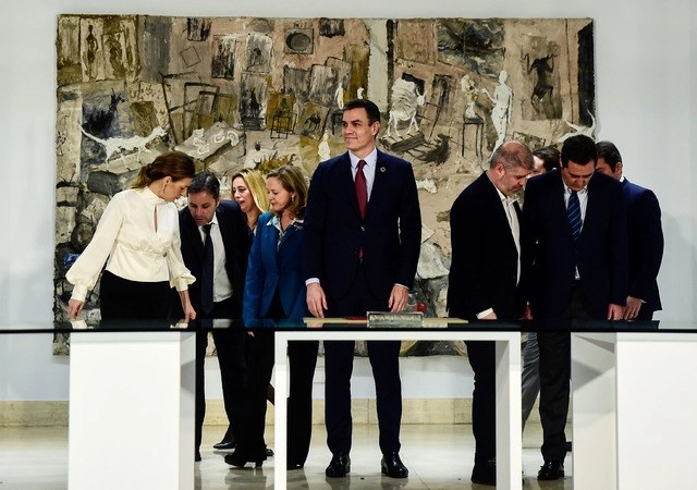El primer ministro español, Pedro Sánchez, anunció que negociará con el ejecutivo independentista de Cataluña. Foto Afp 