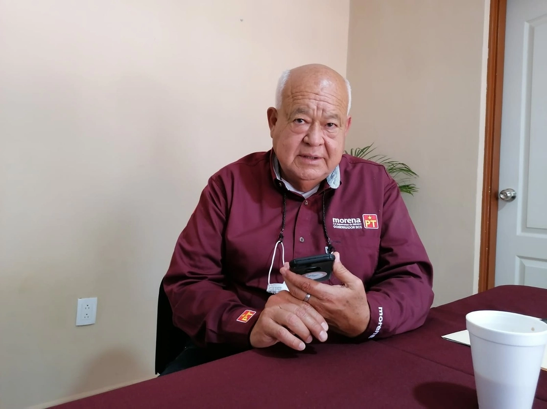Víctor Manuel Castro Cosío, candidato de Morena y el Partido del Trabajo a la gubernatura de Baja California Sur. Foto La Jornada