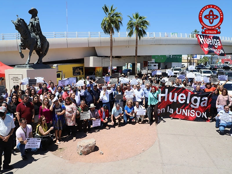 Por mayoría, integrantes del sindicato de trabajadores de la Universidad de Sonora decidieron estallar la huelga. Foto @stausunison