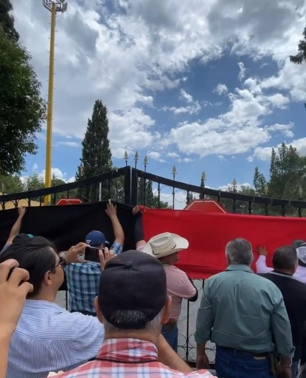 El Sindicato Único de Trabajadores de la Universidad Autónoma Agraria Antonio Narro estalló en huelga ante lo que dijeron un incumplimiento de las autoridades. Foto Facebook UNAAAN