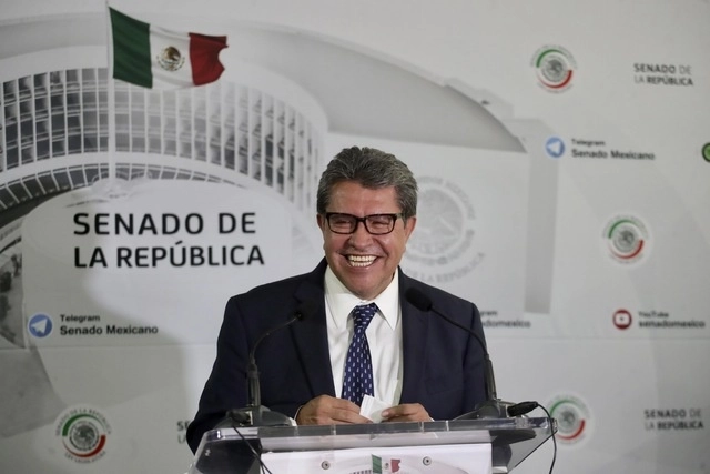 Ricardo Monreal, coordinador de Morena en el Senado, consideró apresurado el destape de candidatos a la próxima elección presidencial. Foto Lusi Castillo/Archivo