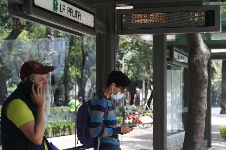 Plan Seguro señaló que todos sus usuarios serán atendidos en caso de dar positivo a coronavirus. Foto Yazmín Ortega Cortés/Archivo