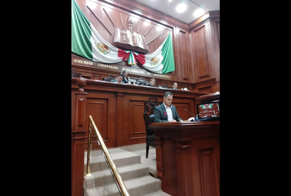 Legisladores locales de Aguascalientes modificaron la Ley de Movilidad con el objetivo de reducir los accidentes viales. Foto Tomada del Twitter @HCongresoAgs 