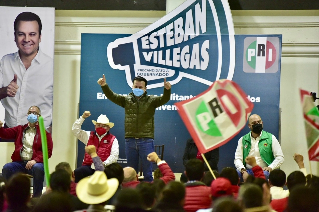 El priista Esteban Villegas Villarreal será el candidato de la coalición Va por Durango a la gubernatura del estado. Foto tomada del Twitter de @EVillegasV / Archivo