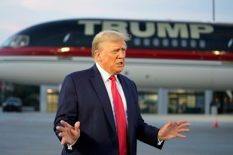 Donald Trump, ex presidente de EU, es acusado de intentar revertir los resultados electorales presidenciales de 2020. Foto Ap / Archivo