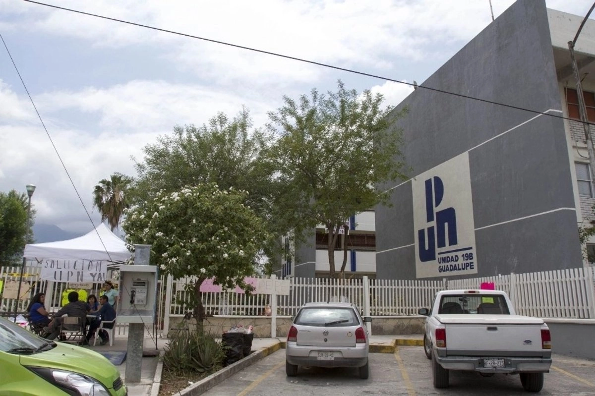 Las autoridades universitarias insisten en convocar a la comisión de enlace de los alumnos para "coordinar la fecha y el formato de los encuentros, con el objetivo de que se desarrollen en un ambiente respetuoso, seguro y constructivo".