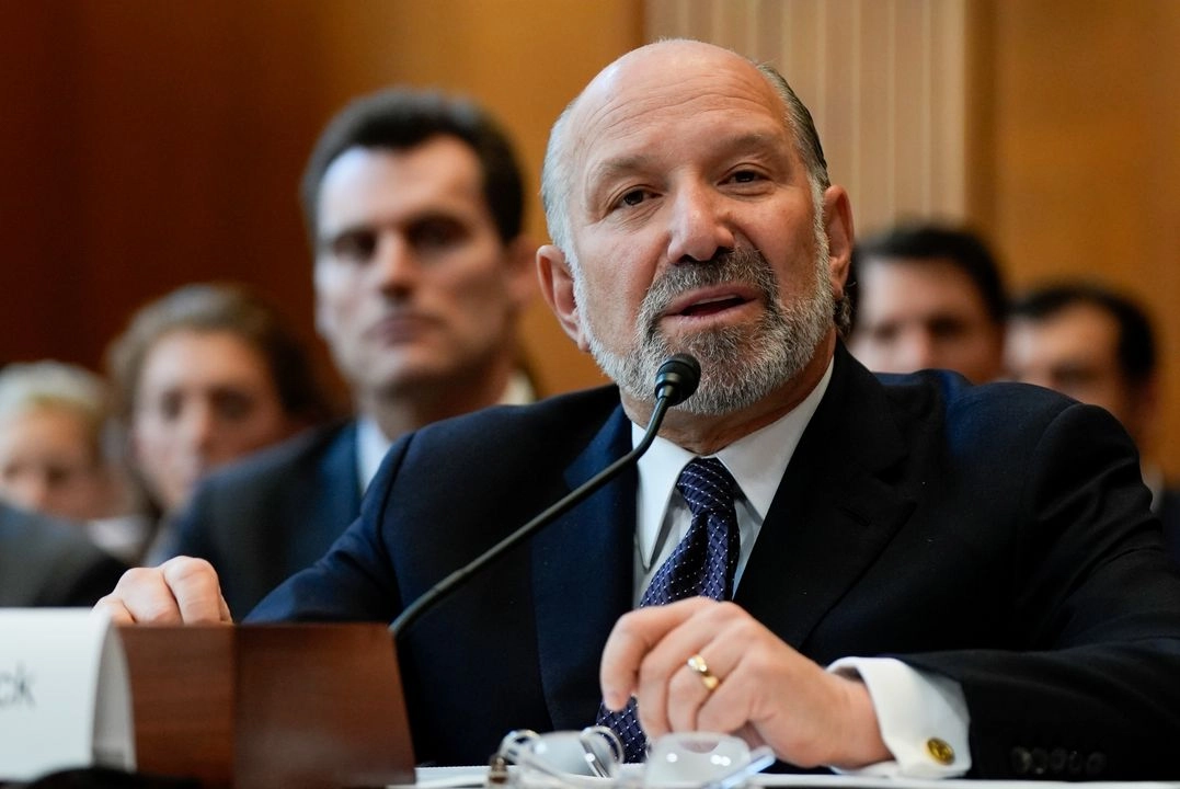 "Esperamos que, probablemente a finales de mes, tengamos un análisis y establezcamos la norma para los aranceles de las piezas de aviones", dijo Howard Lutnick durante una audiencia en el Senado, el 4 de junio de 2025. Foto 