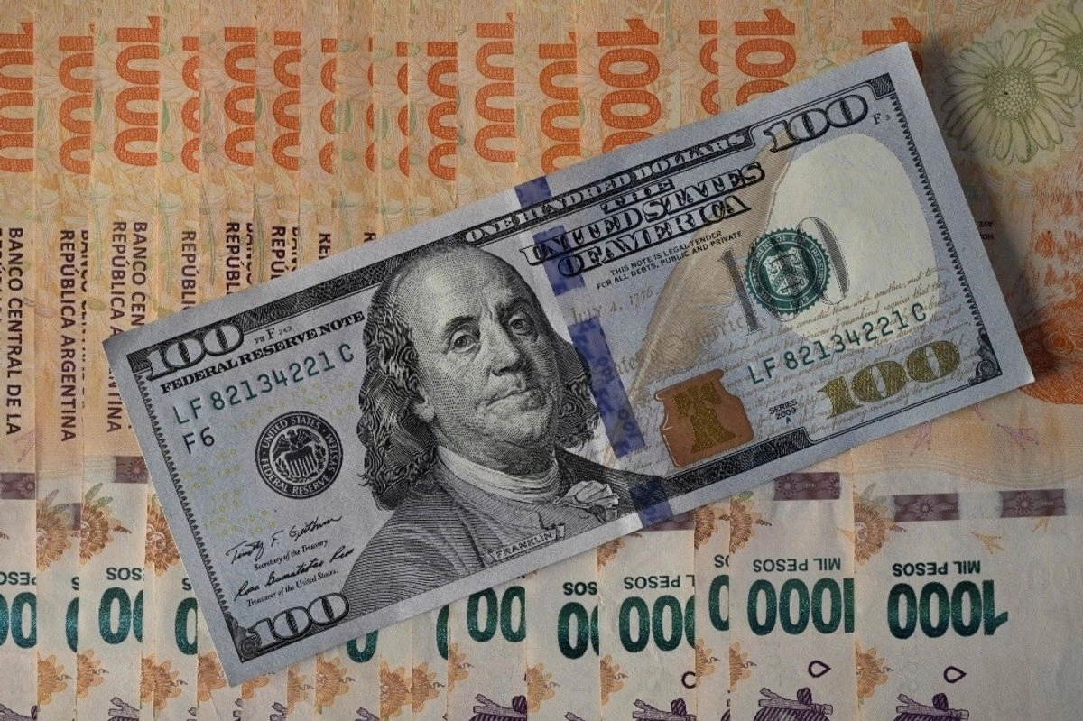 "Hoy compramos directamente pesos argentinos", dijo el secretario del Tesoro, Scott Bessent. Foto 
