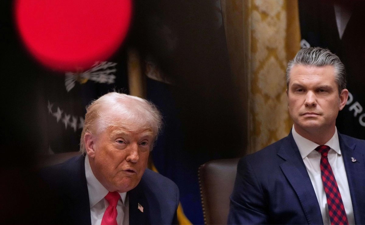 "Hemos tenido una pequeña pausa porque es difícil encontrar barcos para atacar en este momento, que es el objetivo principal", dijo Hegseth. 