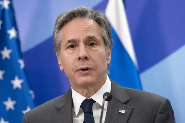 El secretario de Estado de Estados Unidos, Antony Blinken, dice que su país no intenta derrocar al presidente de Rusia, Vladimir Putin. Foto Ap 